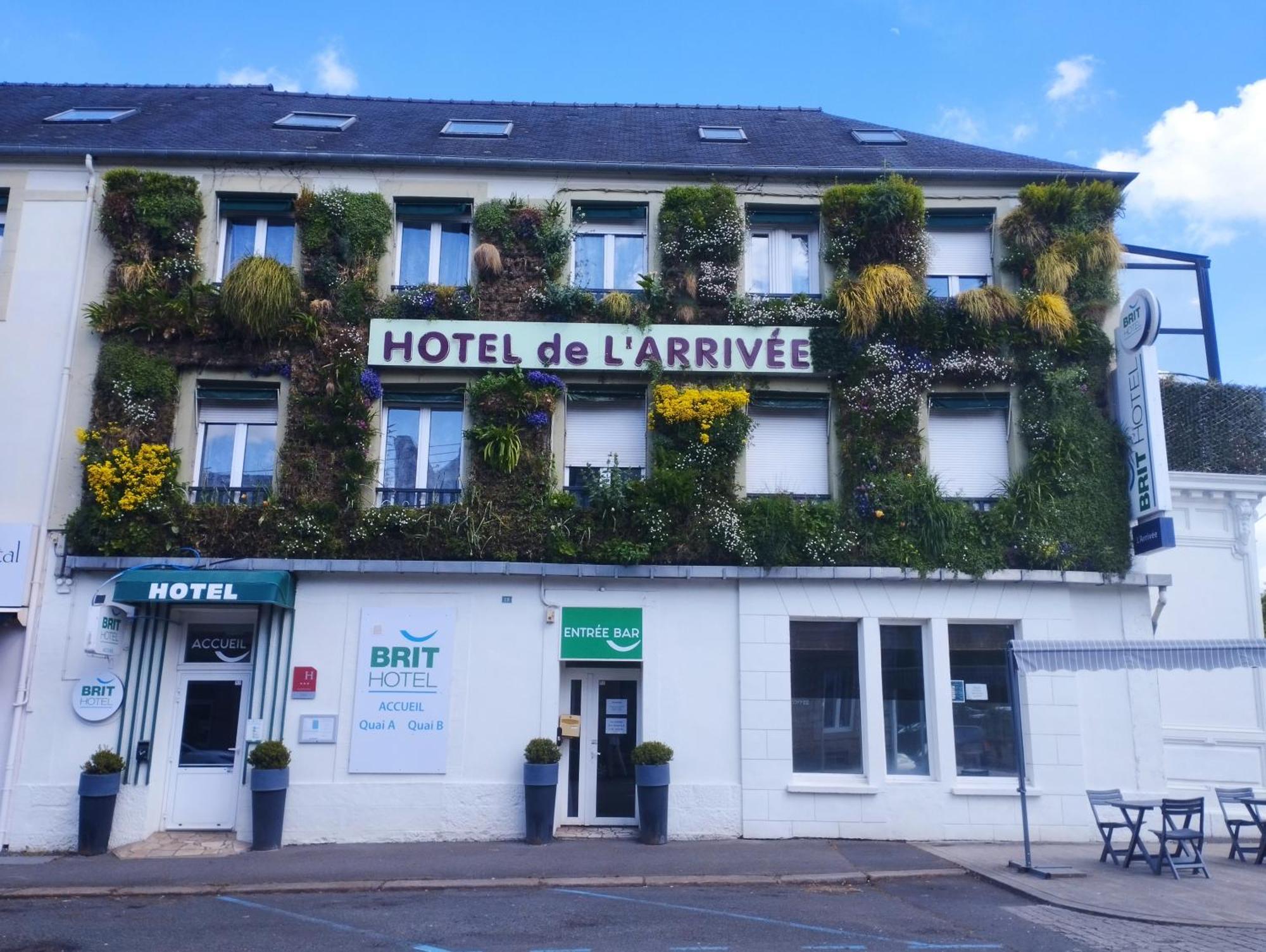 Brit Hotel L'Arrivee Guingamp Exterior foto